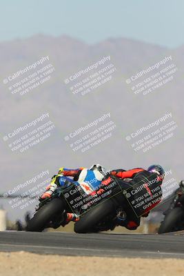 media/Mar-22-2025-CVMA (Sat) [[462c0ffedb]]/Race 13-Amateur Supersport Middleweight/